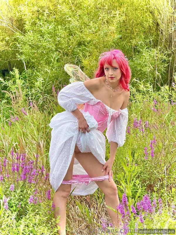 Soft Girl — Soft Girl — 33 fotos — OnlyFans Photos