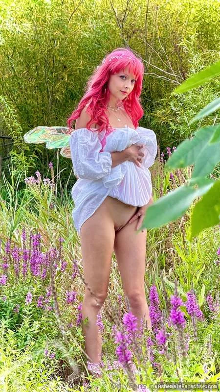 Soft Girl — Soft Girl — 33 fotos — OnlyFans Photos