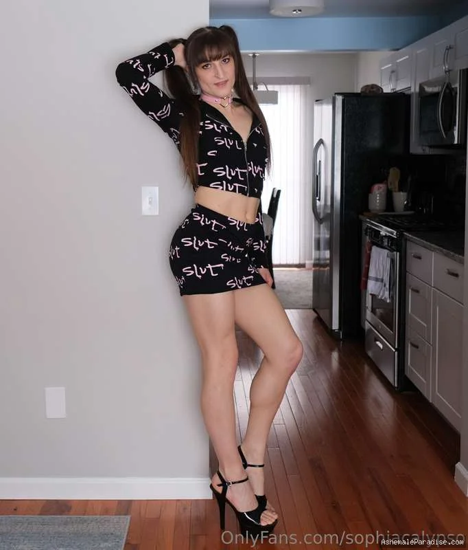 Sophia Calypso — Sophia Calypso — 33 fotos — OnlyFans Photos