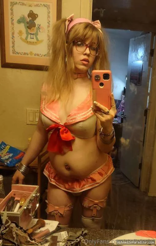 Stella Locke — Stella Locke — 34 fotos — OnlyFans Photos