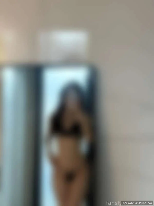 Sunny Shines — Sunny Shines — 9 fotos — OnlyFans Photos