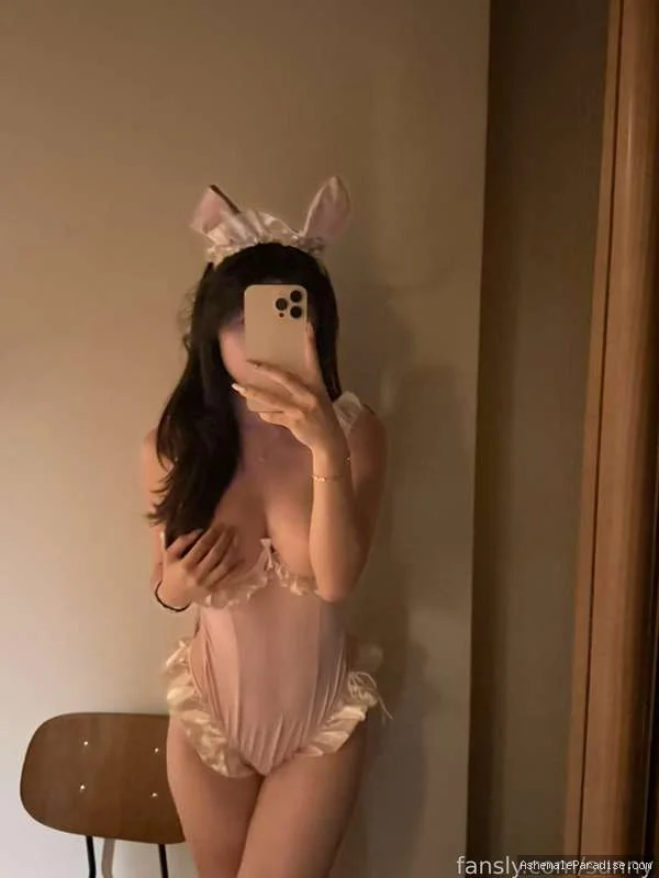 Sunny Shines — Sunny Shines — 9 fotos — OnlyFans Photos