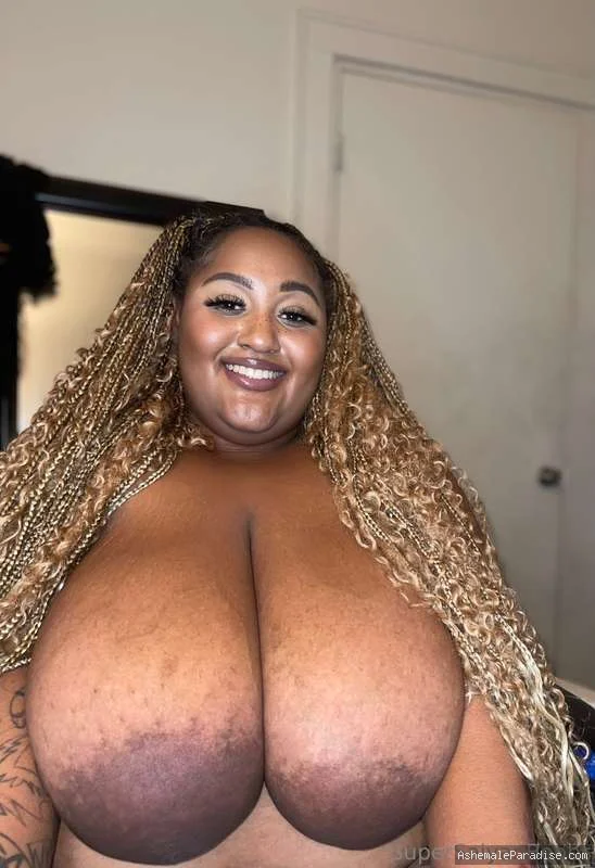 Super Saiyan — Super Saiyan — 20 fotos — OnlyFans Photos