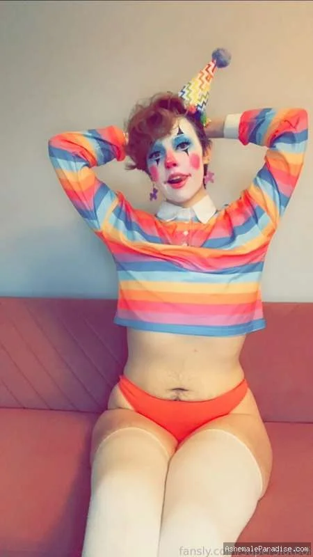 Super slut — Super slut — 36 fotos — OnlyFans Photos
