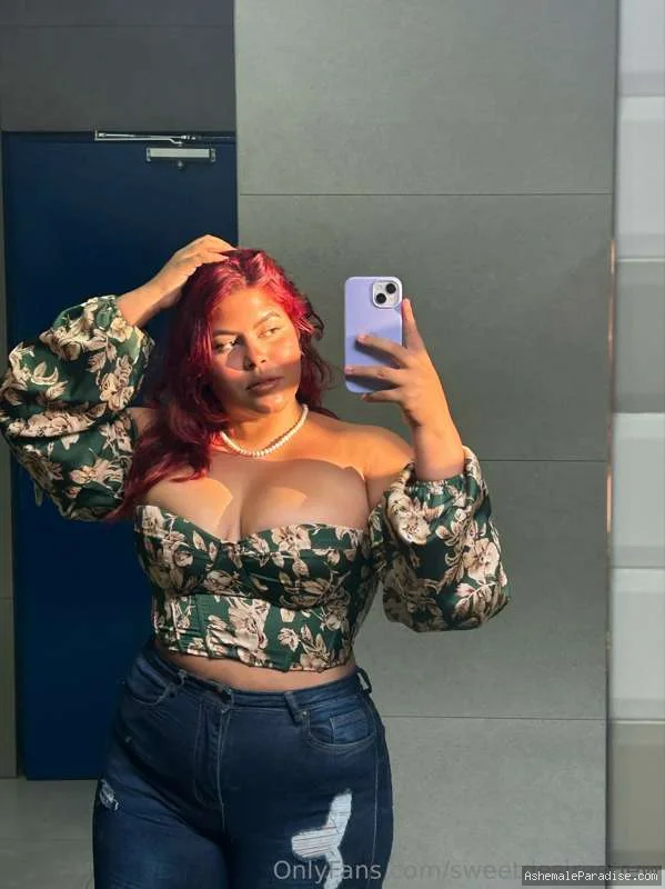 Sweet Desire — Sweet Desire — 2 fotos — OnlyFans Photos