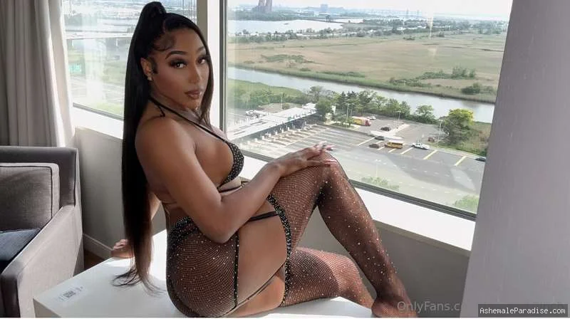 tammy10inch — tammy10inch — 16 fotos — OnlyFans Photos
