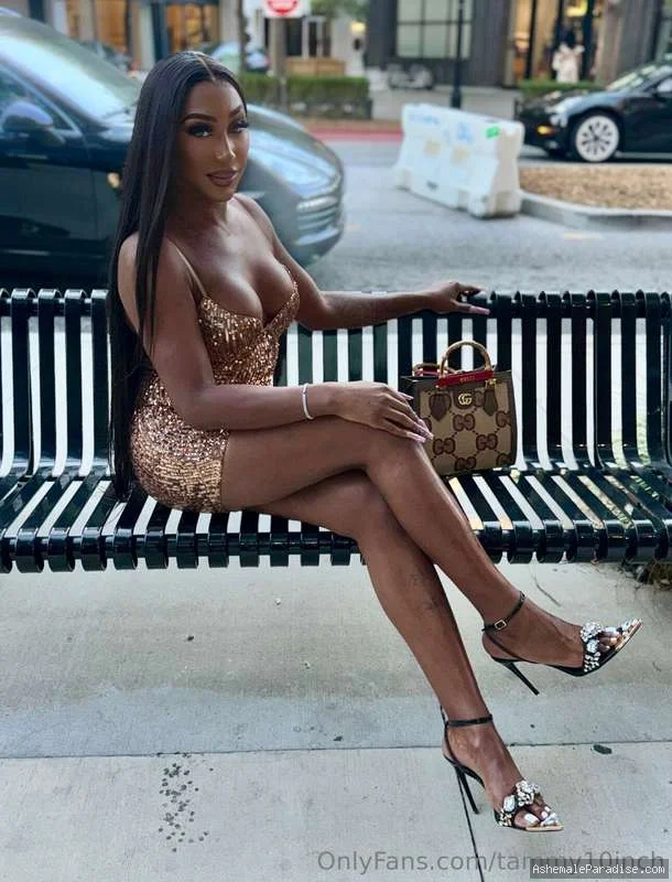 tammy10inch — tammy10inch — 16 fotos — OnlyFans Photos