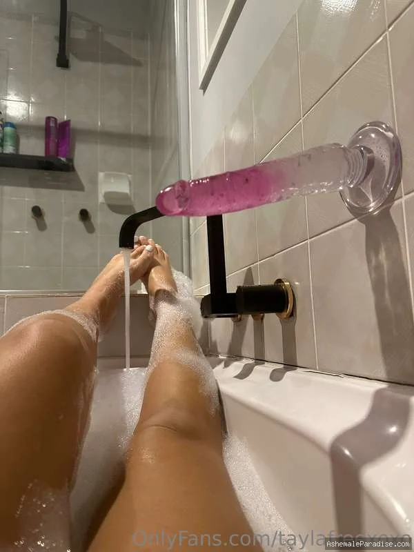 Tayla — 78 fotos