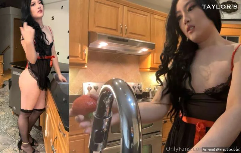 Taylor Smallz — Taylor Smallz — 83 fotos
