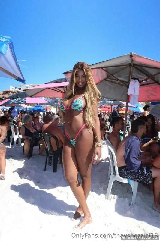 Thays Pezzini — Thays Pezzini — 34 fotos — OnlyFans Photos