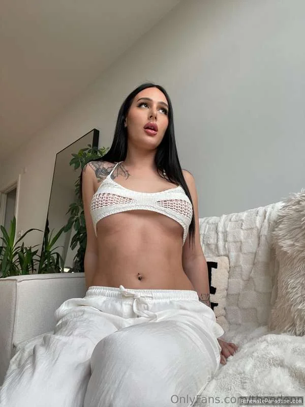 Eden — Eden — 50 fotos — OnlyFans Photos