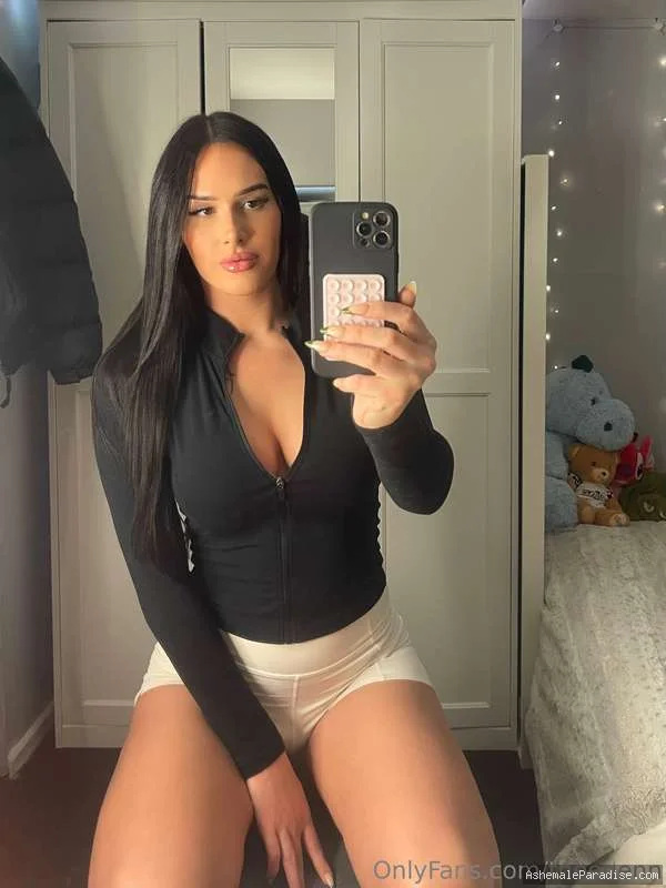 Eden — Eden — 50 fotos — OnlyFans Photos
