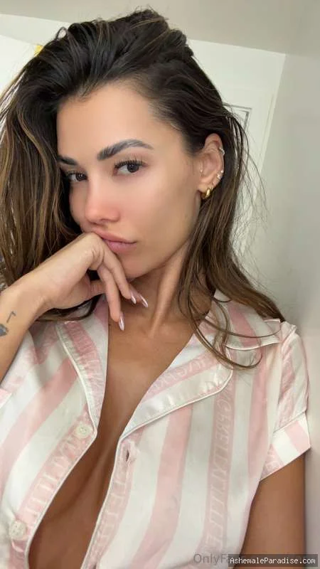 Tiffany Kawasaki — Tiffany Kawasaki — 34 fotos — OnlyFans Photos