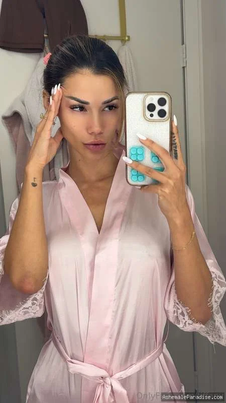 Tiffany Kawasaki — Tiffany Kawasaki — 34 fotos — OnlyFans Photos