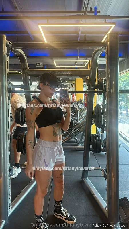 Tiffany Towers — Tiffany Towers — 32 fotos — OnlyFans Photos