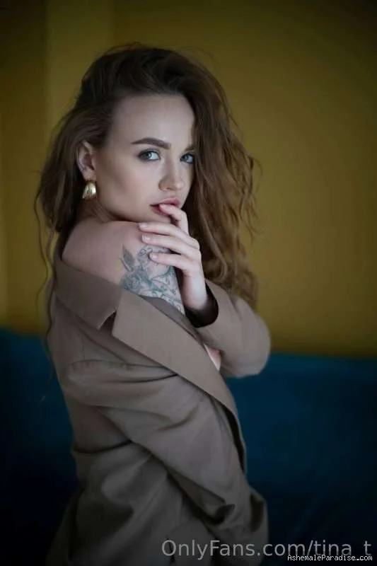 Tina Trans — Tina Trans — 32 fotos — OnlyFans Photos
