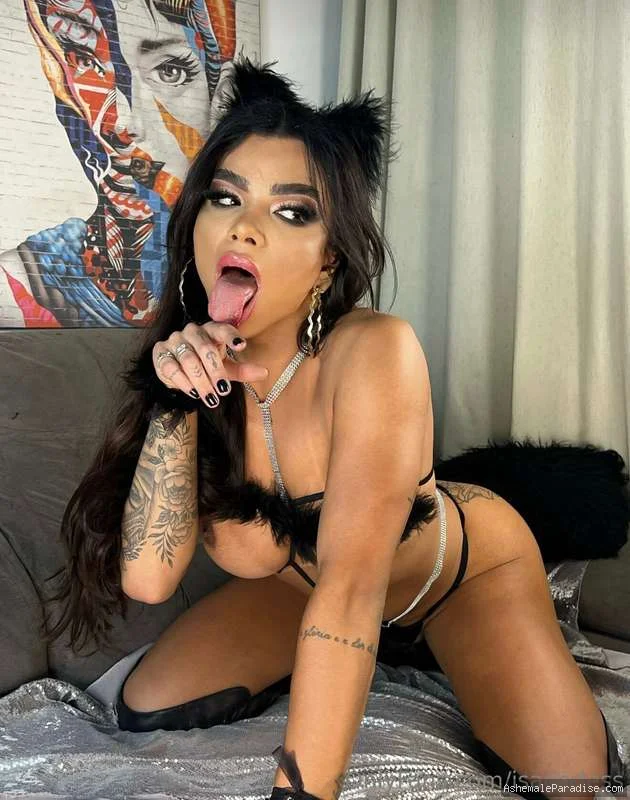 Top Isabella — Top Isabella — 33 fotos — OnlyFans Photos