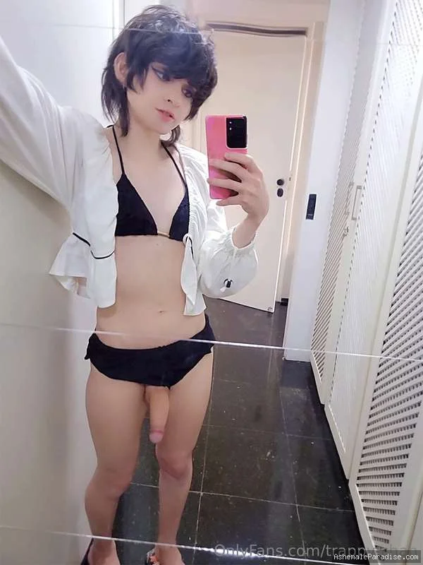 Trappy-Chan — Trappy-Chan — 30 fotos — OnlyFans Photos