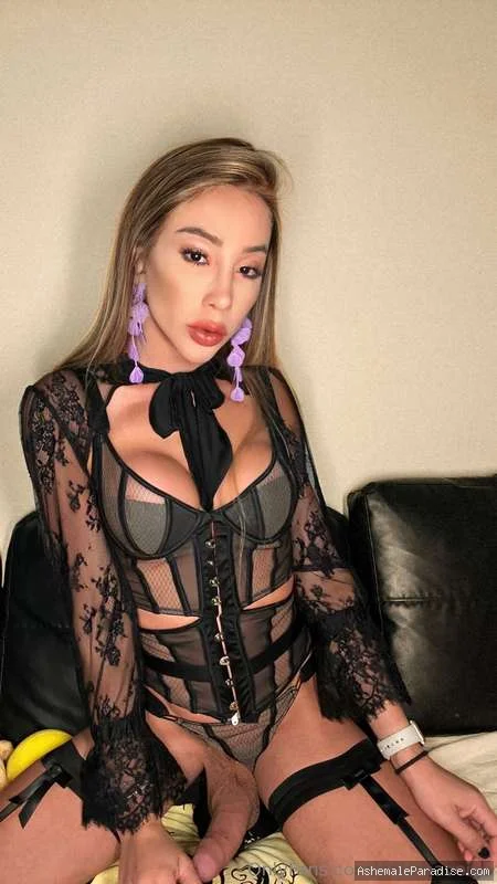 Trestetillassi — Trestetillassi — 33 fotos — OnlyFans Photos