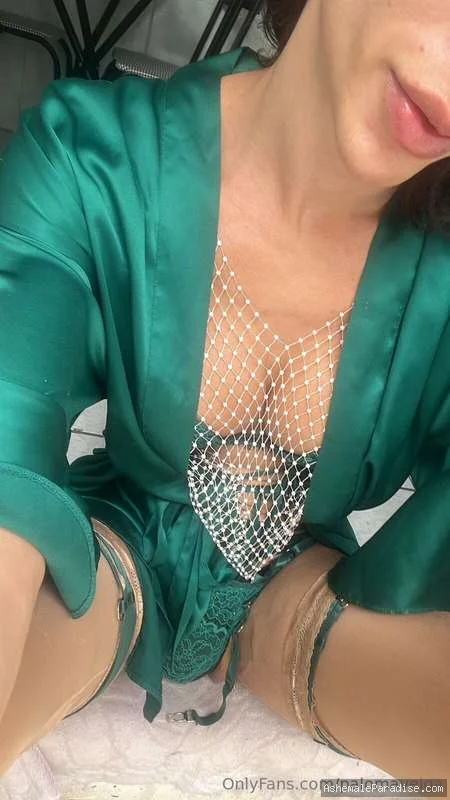 Trestetillassi — Trestetillassi — 33 fotos — OnlyFans Photos