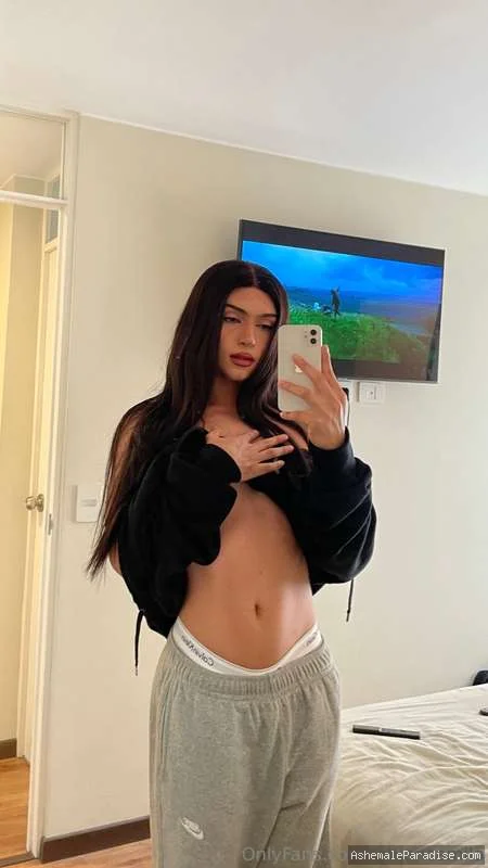 tsbiancamila — tsbiancamila — 75 fotos