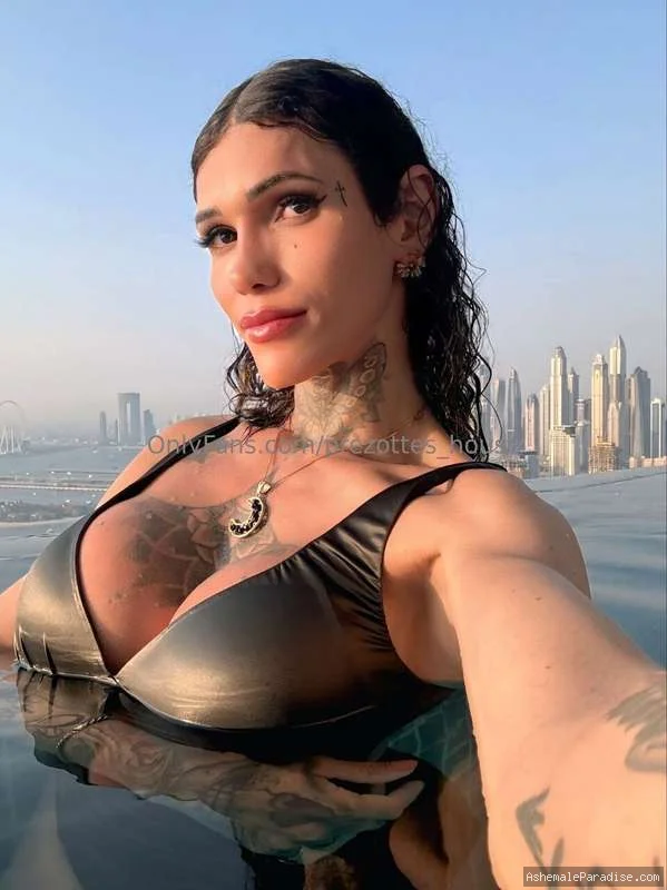Tsdanisantos1 — Tsdanisantos1 — 32 fotos — OnlyFans Photos