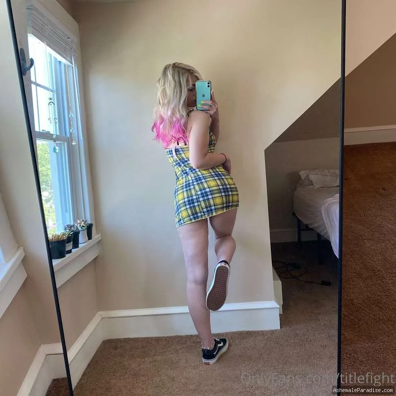 Ultra Violet — Ultra Violet — 34 fotos — OnlyFans Photos