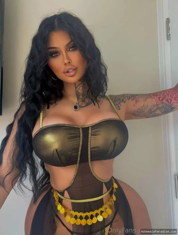 Valentina Rose — Valentina Rose — 33 fotos — OnlyFans Photos