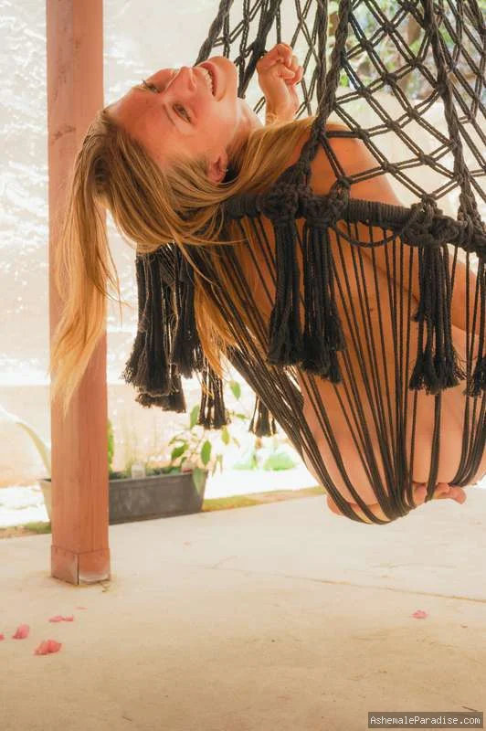 Variety Itsol — Variety Itsol — 35 fotos — OnlyFans Photos
