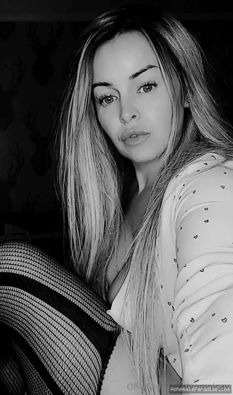 Veronica Vertex — Veronica Vertex — 33 fotos — OnlyFans Photos
