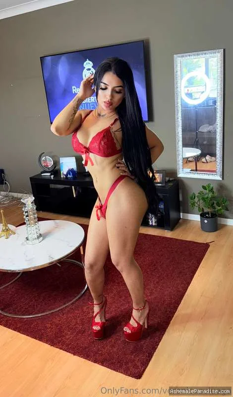Veronica Zuluaga — Veronica Zuluaga — 35 fotos — OnlyFans Photos