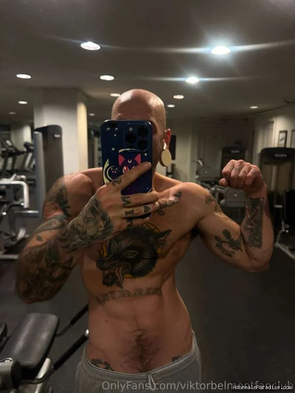 Viktor Belmont — Viktor Belmont — 33 fotos — OnlyFans Photos