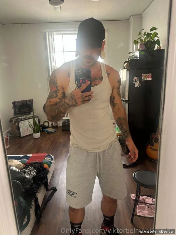Viktor Belmont — Viktor Belmont — 33 fotos — OnlyFans Photos