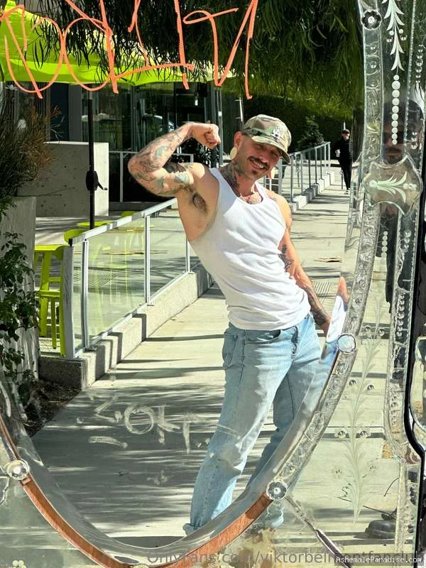 Viktor Belmont — Viktor Belmont — 33 fotos — OnlyFans Photos