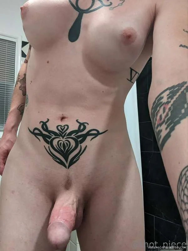 Violet Valentine — Violet Valentine — 34 fotos — OnlyFans Photos