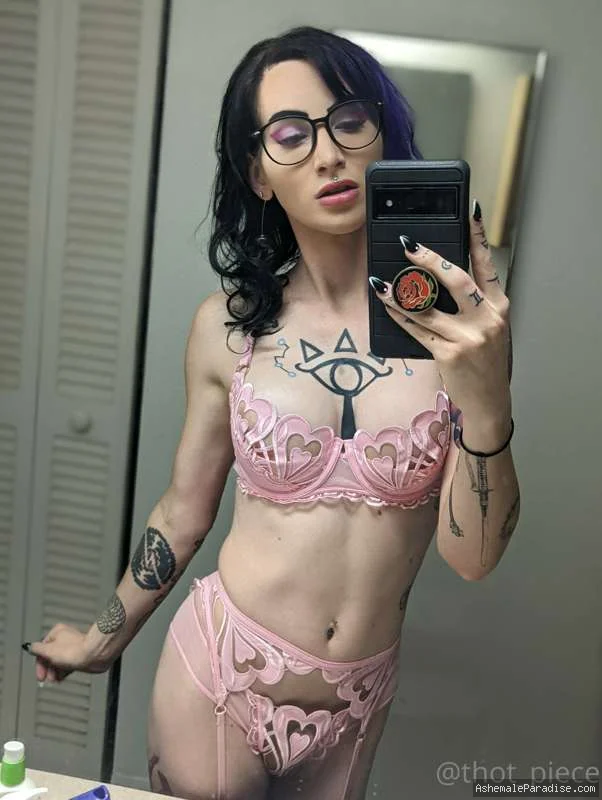 Violet Valentine — Violet Valentine — 34 fotos — OnlyFans Photos
