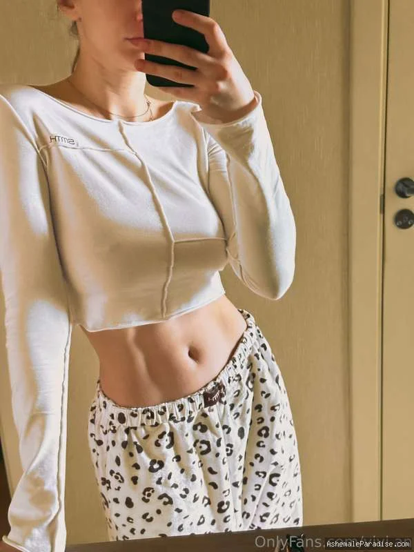 Vivian Raine — Vivian Raine — 34 fotos — OnlyFans Photos