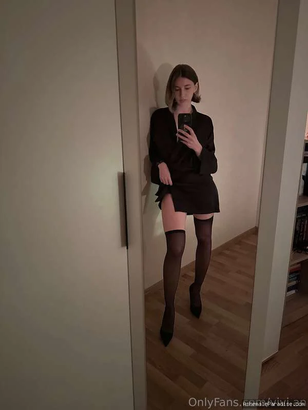 Vivian Raine — Vivian Raine — 34 fotos — OnlyFans Photos