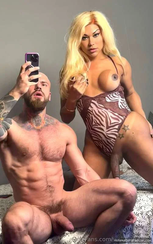 Walleska Felix — Walleska Felix — 17 fotos — OnlyFans Photos