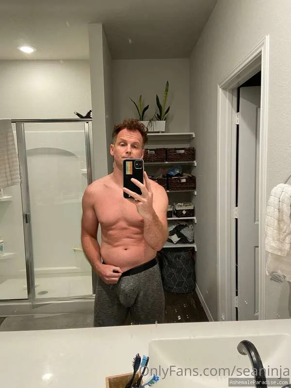 Wesley — Wesley — 35 fotos — OnlyFans Photos