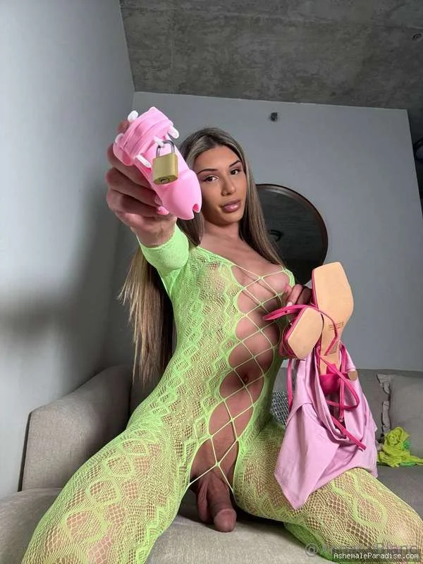 Xena LeBlanc — Xena LeBlanc — 32 fotos — OnlyFans Photos