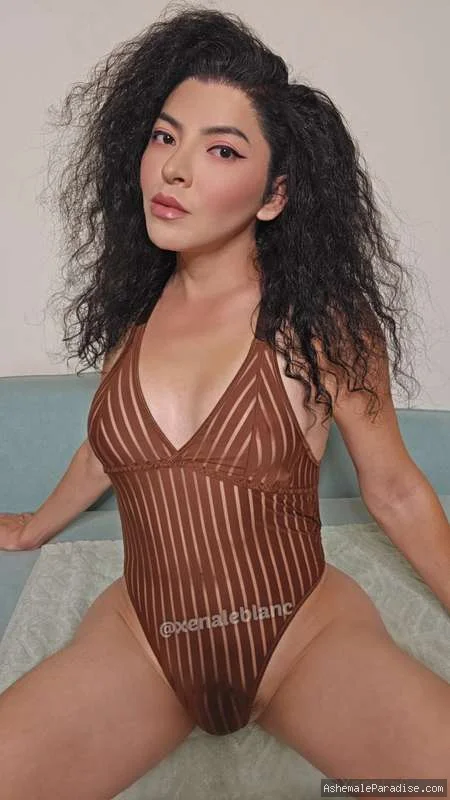 Xena LeBlanc — Xena LeBlanc — 32 fotos — OnlyFans Photos